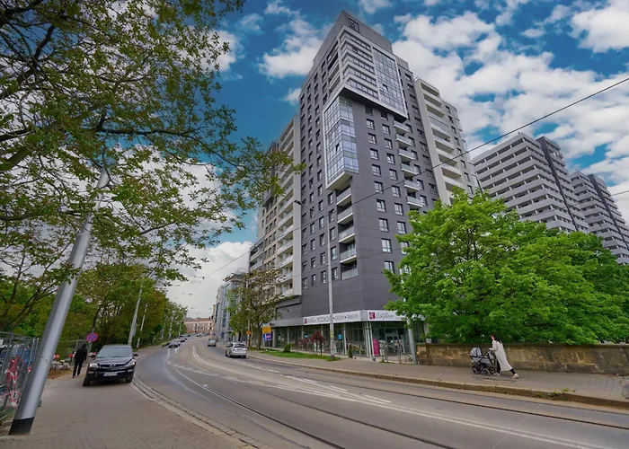 Odra Tower Center Of By Renters Prestige