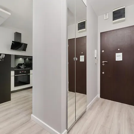 Odra Tower Center Of By Renters Prestige