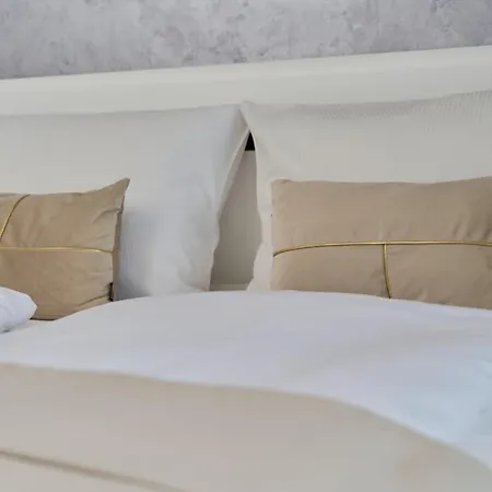 Odra Tower Center Of By Renters Prestige *