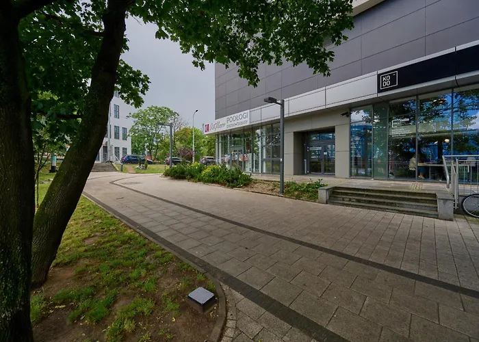 Odra Tower Center Of By Renters Prestige * Breslavia